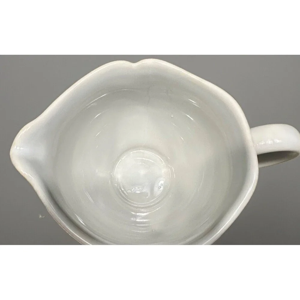 Lenox FRENCH PERLE WHITE 4”x4.5” Gravy Boat Scrolls Stoneware Scalloped